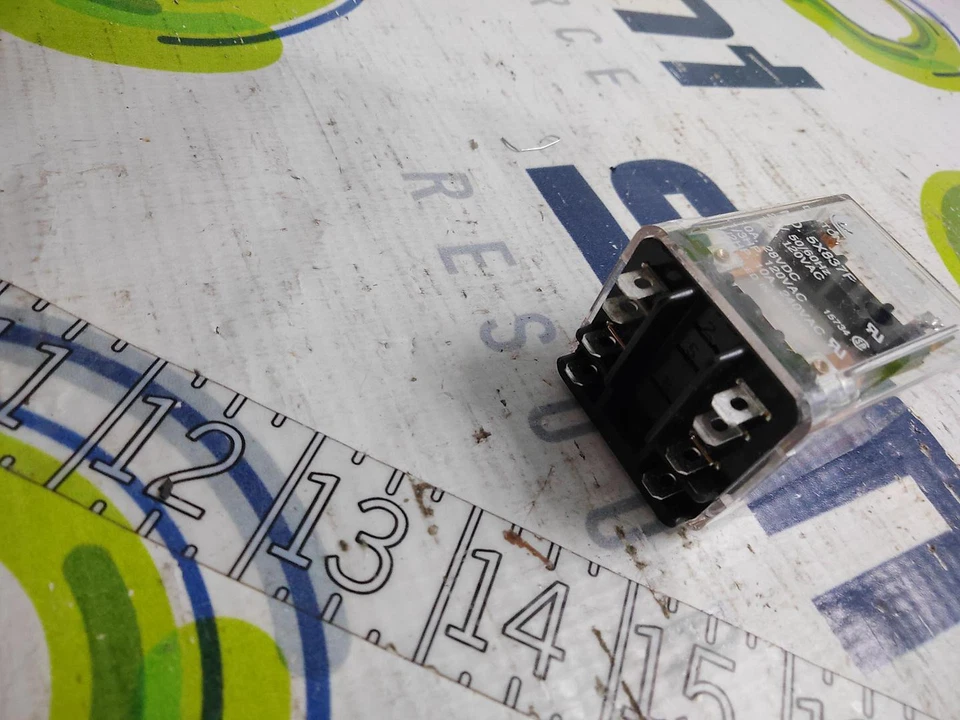 RELÉ DE PROPÓSITO GENERAL DAYTON 5X837F  Foto 2 de 2