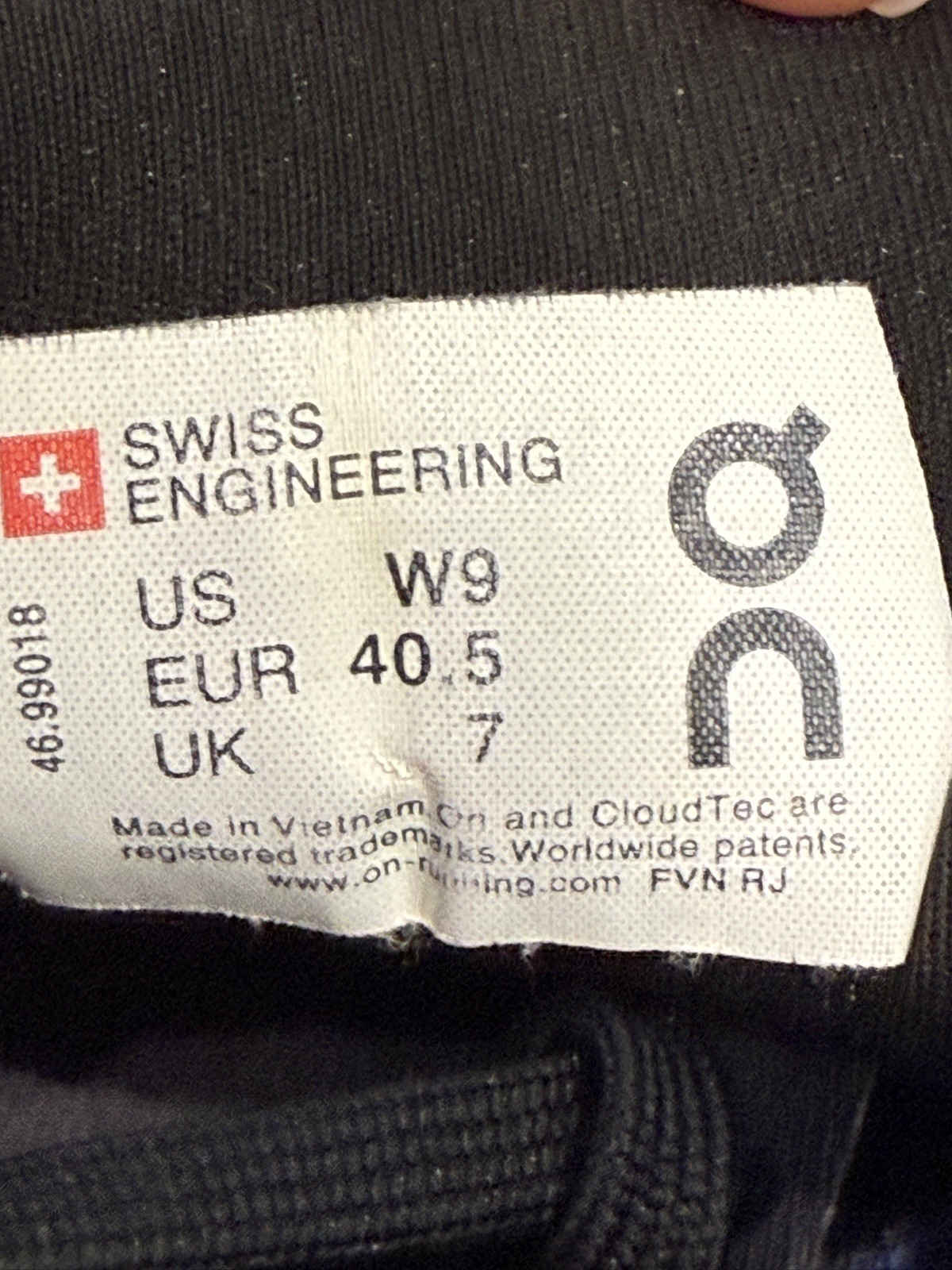 OnCloud Cloudrunner Chambray Midnight Women’s 9.5… - image 7