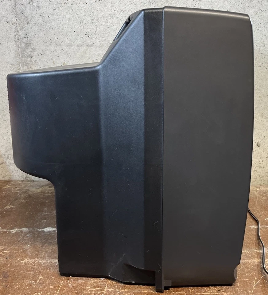 Panasonic PV-M2059 20" CRT TV VCR Combo Juegos TV Probado Funcionando Foto 3 de 4