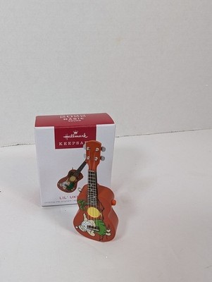 Hallmark  Lil' Ukulele  Magic Sound  Miniature  Keepsake Ornament 2022 MIB