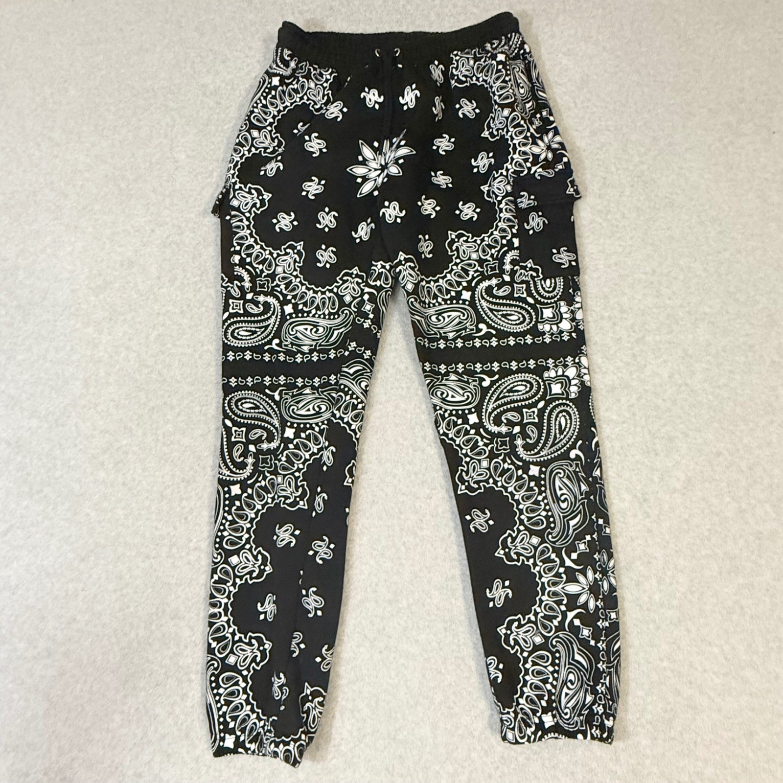 boohooMAN Black White Bandana Paisley Cargo Jogger Sweatpants Mens XL image 2