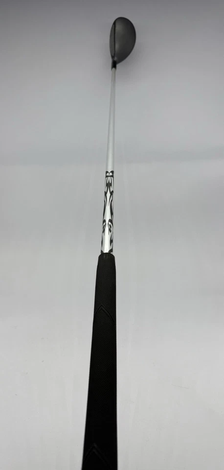 Callaway X Hot 28° 6H Hybrid Senior Flex Callaway X Hot 60g RH 38” - Image 4 of 4