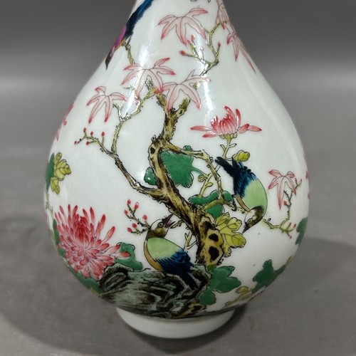 Jarrón YuHuChun de pájaro de porcelana rosa familiar pintado a mano arte coleccionable raro - Imagen 2 de 9