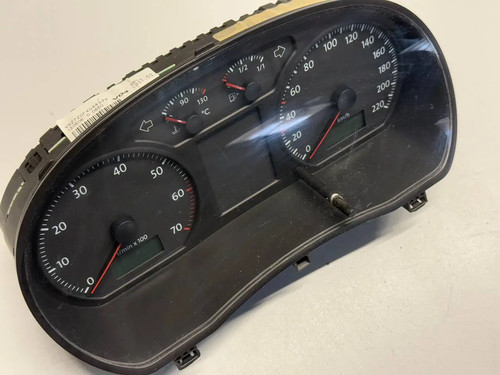 Tachometer Kombiinstrument VW Polo 9N1 1,2L 2002 6Q0920804