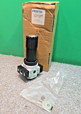 Festo 194616 / LRS-1/4-D-7-O-MINI Pressure Regulator: Lockable Regulator