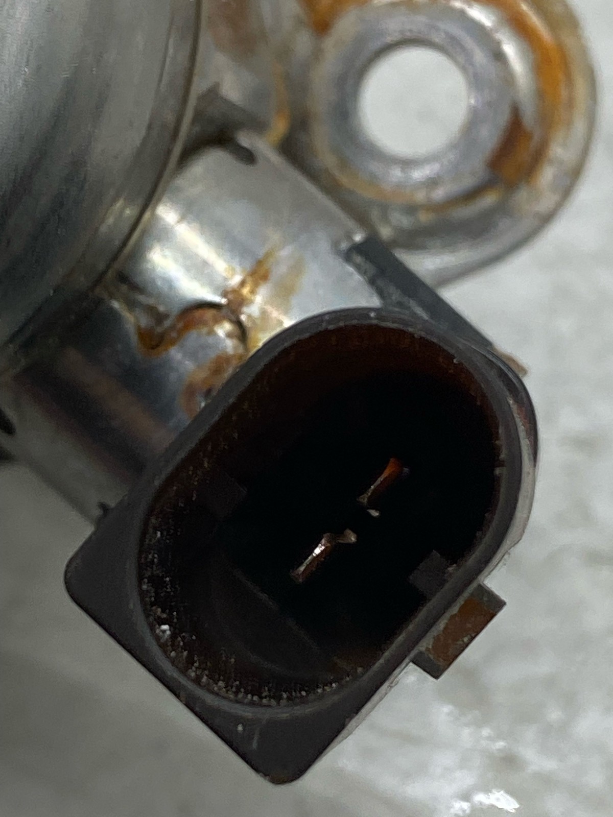 2020-2025 ASTON MARTIN DBX A 4.0 RH OR LH ENGINE MOUNTED HIGH PRESSURE FUEL PUMP