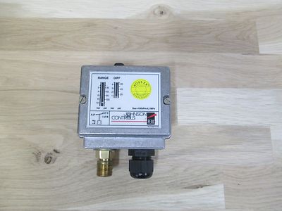 Johnson Controls  Druckschalter Differenzdruckschalter PEN    Pumpenkost S16/330