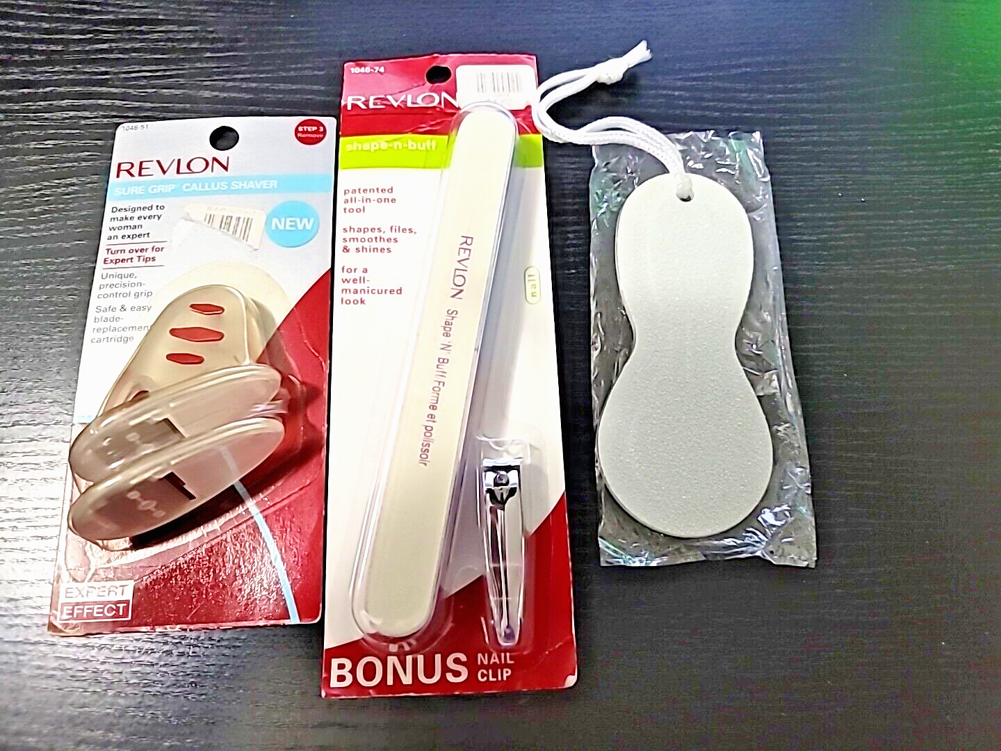 Revlon Callus Shaver Kit with Nail Clipper and Pumice Board for Smooth Feet  -image