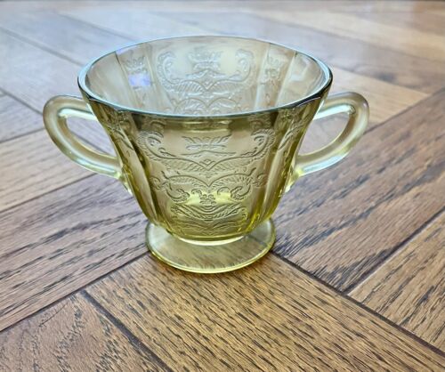 Federal Glass MADRID Amber (Yellow) DEPRESSION GLASS Open Sugar Bowl EUC - Picture 1 of 6