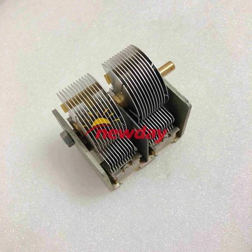 365pF+365pF, Capacitor, Variable, Dual Section, Broadcast, Air Dielectric