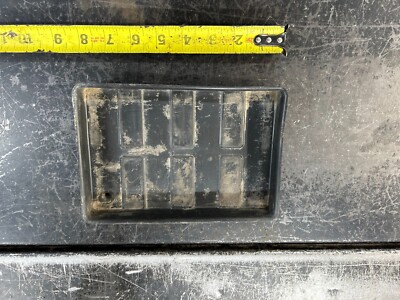 Craftsman GT Poulan Pro battery tray #532007603