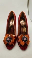 Poetic License Heels Pumps Red Velvet Rhinestones US 8.5 Pumps NWB Open Toe