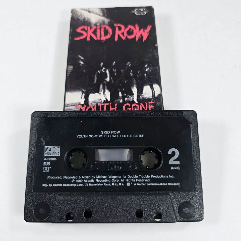 SKID ROW Youth Gone Wild CASSETTE SINGLE Atlantic 7 4-88935 US 1989 Cardboard  - Image 4 of 4