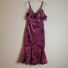 NWT Lulus Crushed Velvet Cold Shoulder Flutter Sleeve Midi Dress Floral XS