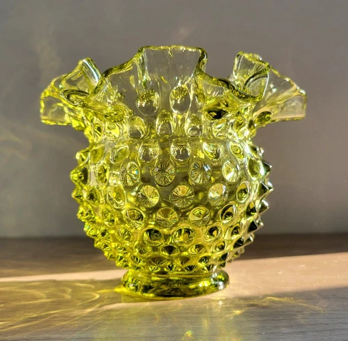 Fenton Colonial Green Hobnail 4" Ruffled Top Vase USA 1970s