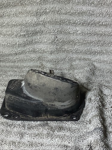 1990-1995 Toyota 4Runner Exterior  Fuel Filler Shield Bezel Trim 77290-89102 - Picture 4 of 10