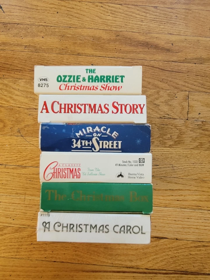Christmas VHS lot, Miracle on 34th, Christmas Carol, Christmas Story, Box etc... - Image 4 of 4
