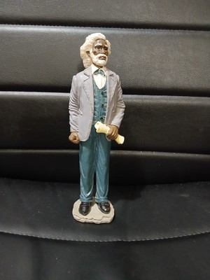 Youngs 10'' Kentucky Colonel Figure