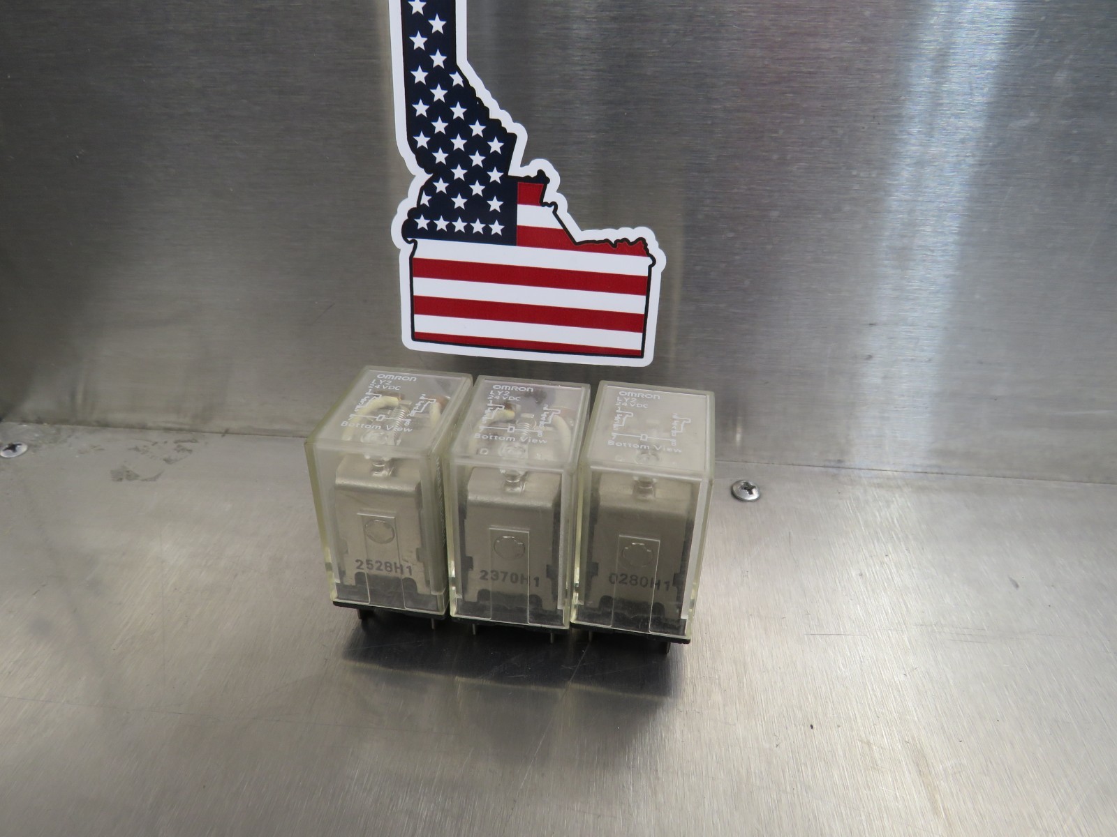 Omron LY2 Relay 24VDC Lot of 3!