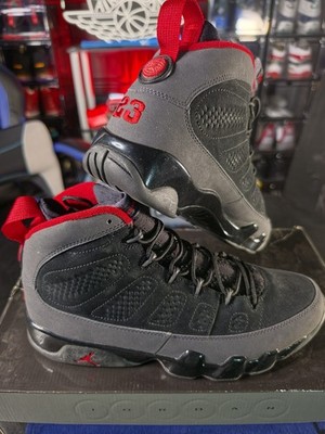 Jordan 9 Retro Charcoal 2010 (Pre Owned) Sz. 11
