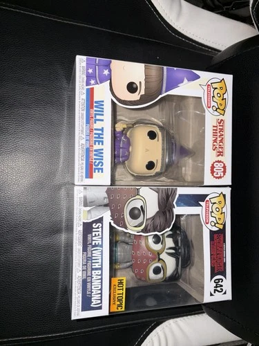 Will the wise Funko pop 805 and Steve with bandana Funko 642 Stranger things