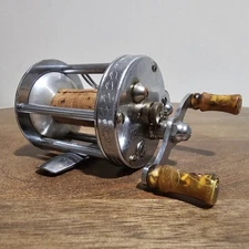 Pflueger No 1953 Skilkast Bait Casting Reel Vintage Fishing Reel Lot #0036 USA