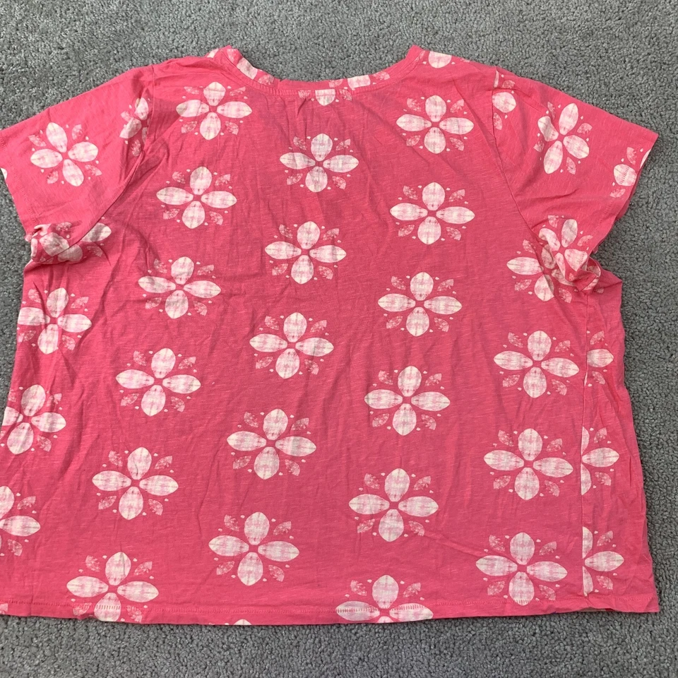 Camiseta Sonoma Knit The Everyday Feminina Plus 1X Rosa Creme Floral Decote V - Imagem 4 de 4
