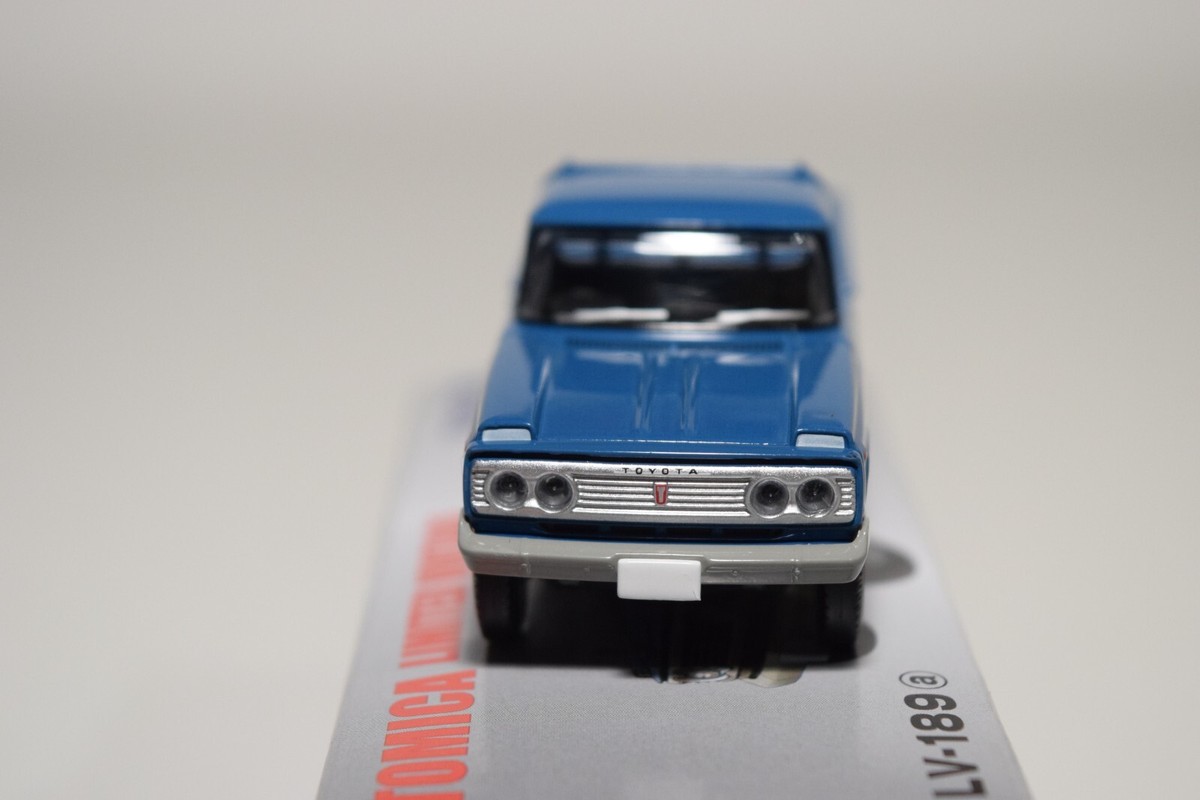 A94 1:64 3 INCH TOMICA TOMY VINTAGE LV-189A TOYOTA STOUT PICKUP