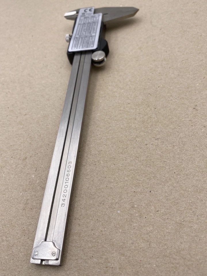 6 in. Stainless Steel Electronic Digital Caliper with LCD Display - Image 4 of 4