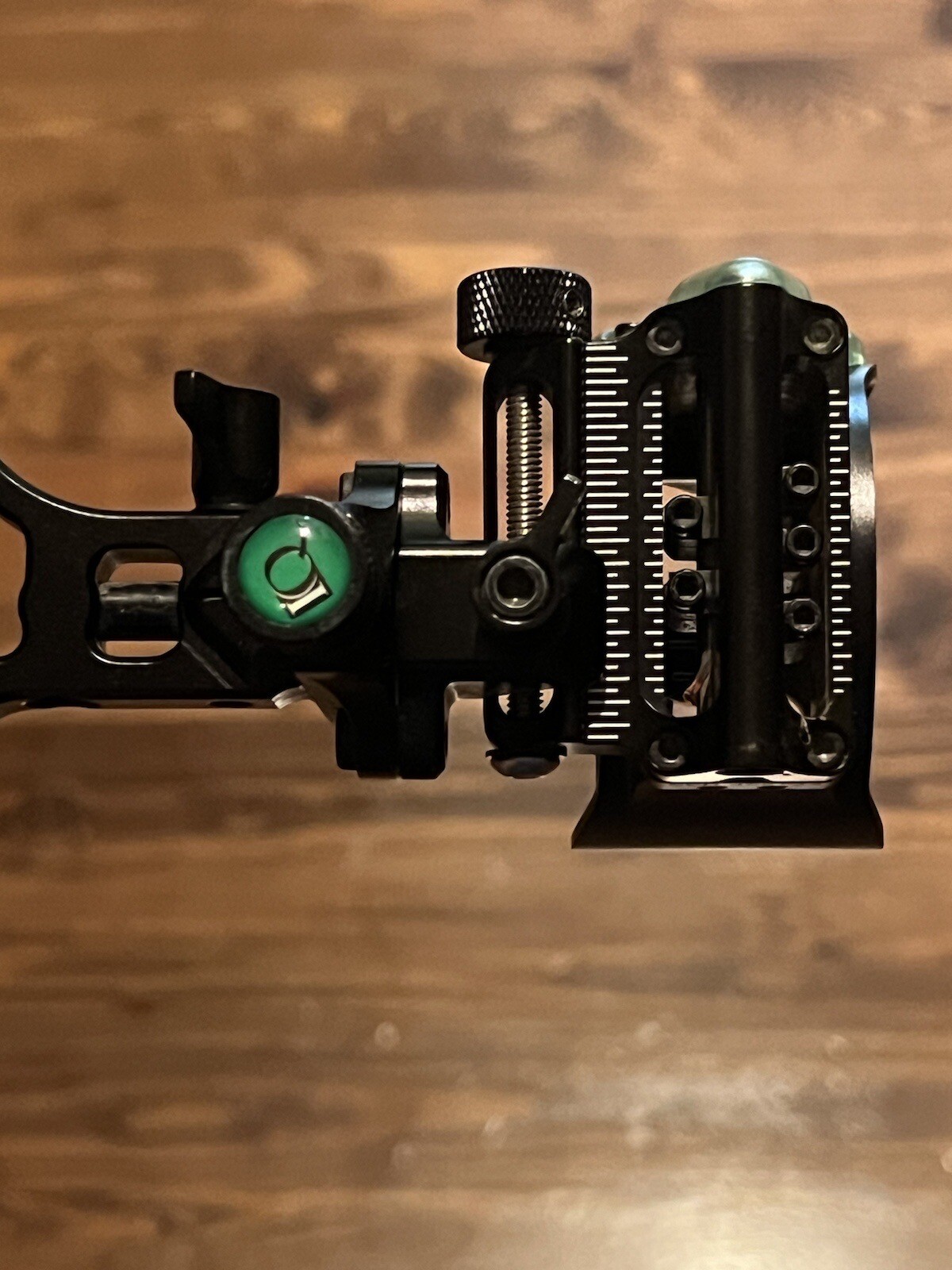 IQ Bowsight Micro 5Pin Right Hand Bow Sight with Retina Lock Black