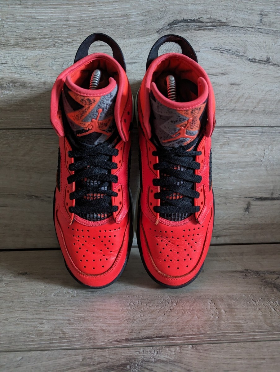 psg jordan mars 270