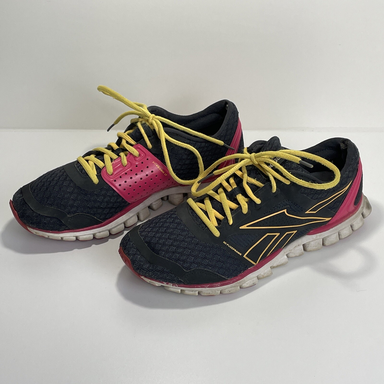 Reebok Realflex Fit Frame LT Training Women's Size 10 Pink Dark Gray