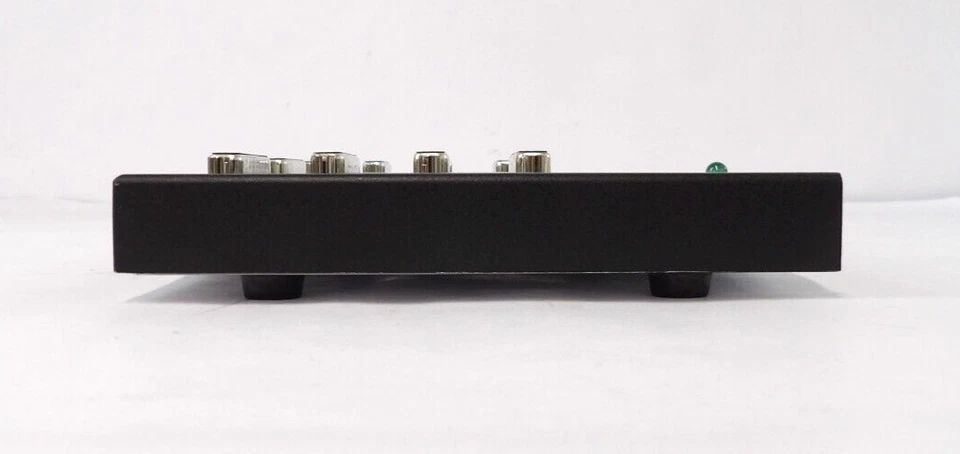 Digi (1P)50001008-01 D SCSI Terminal Server STS 1008 New Surplus - Image 4 of 4