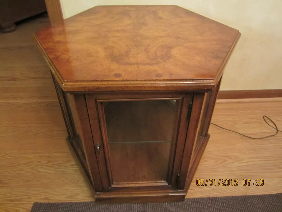 Vintage Weiman MCM Curio Cabinet End Table M856 Lighted Glass Shelf 1960 s
