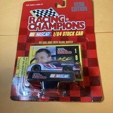 1996 Mark Martin 6 Valvoline Racing Champions Nascar Stock Car Diecast 1:64