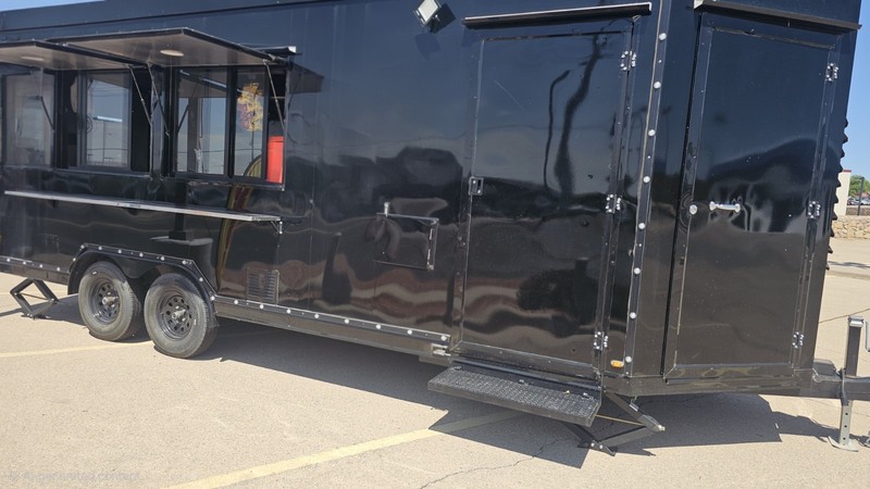 Food Trailer Mobile Food Truck Fully Equipped with Kitchen and Refrigerator