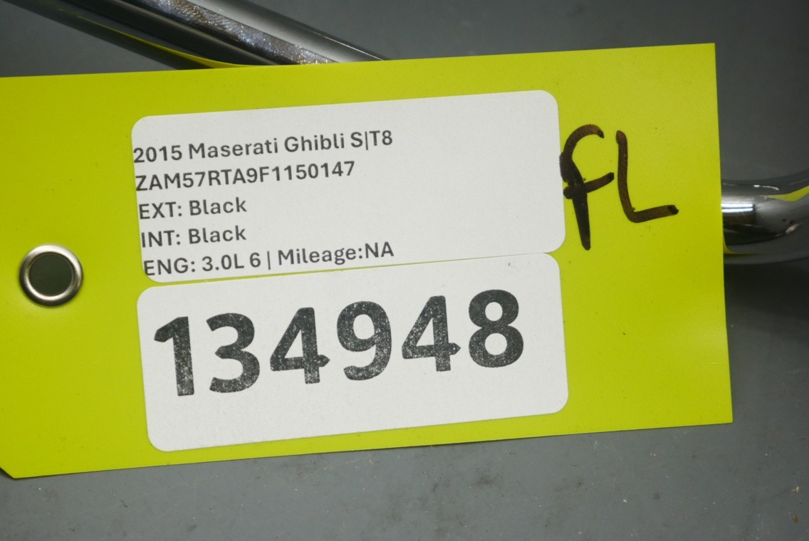 Maserati Ghibli 2014-2022 FRONT+LEFT Headrest P/N 673009481