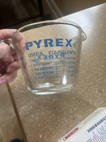 VTG PYREX Glass Measuring 1 Cup~ 508-0  Blue Lettering~ Useful Equivalent ~USA