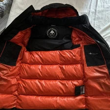 Moose Knuckles Canada Size S/P