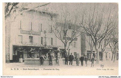 AYCP3-0302-30 - Pont-Saint-Esprit - Brunnen Der