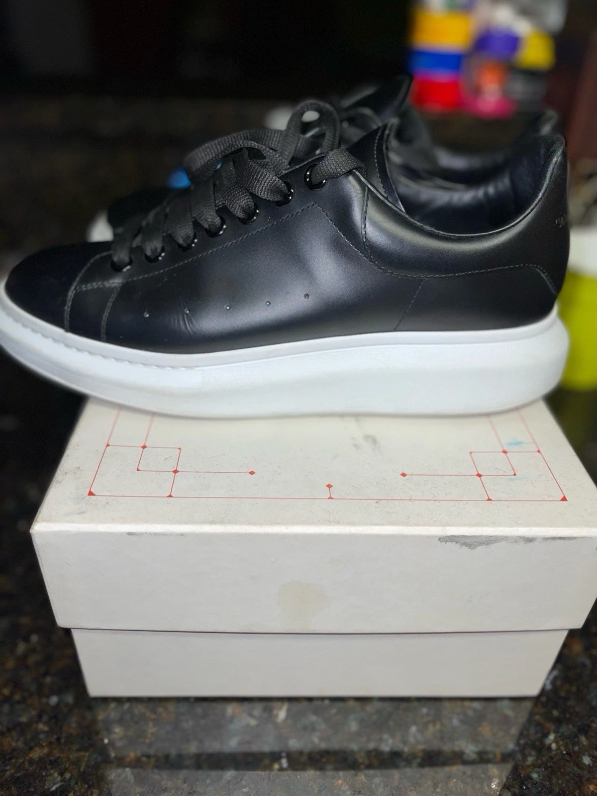 Alexander McQueen — Alexander McQueen Oversized Men's Casual Sneaker, Size 11.5, EU 44.5 - Black