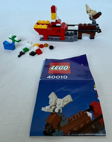 LEGO Seasonal Lot of 3: Snowman (30008), Father Christmas (40010), Tree (40024)