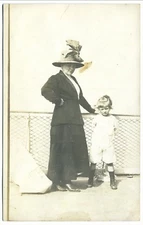 RPPC Real Photo  Postcard Mother and Child pre 1920  A-10