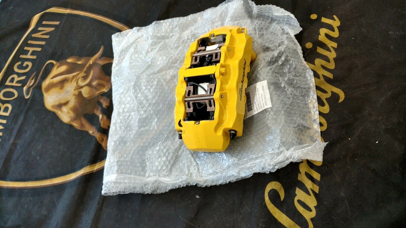 LAMBORGHINI GALLARDO LP560 LP550 LP570 FRONT LEFT BRAKE CALIPER YELLOW OEM 