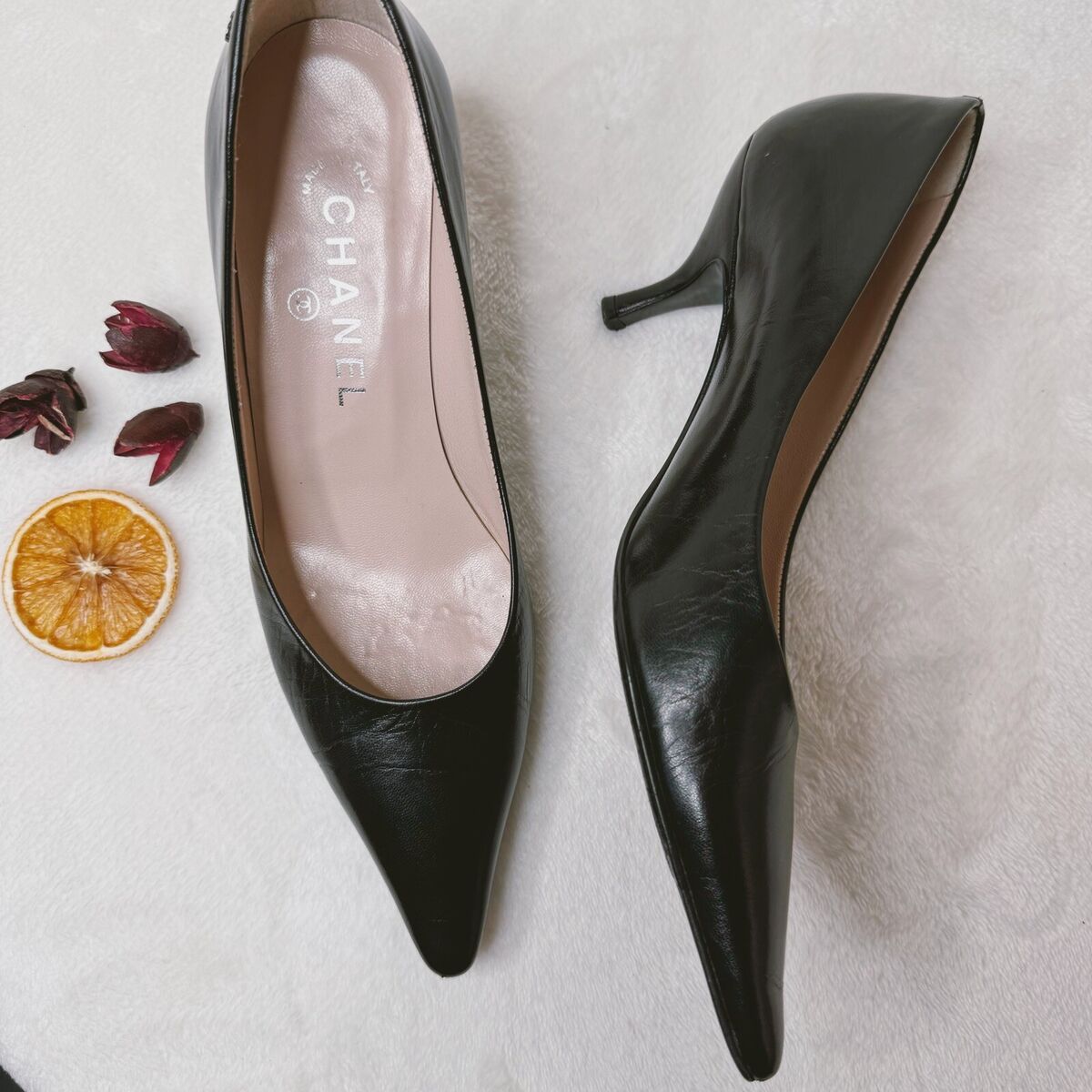 Chanel Kitten Heel Pumps Black Smooth Leather CC Logo 36 Chanel Kitten Heel Pumps Black Smooth Leather CC Logo 36