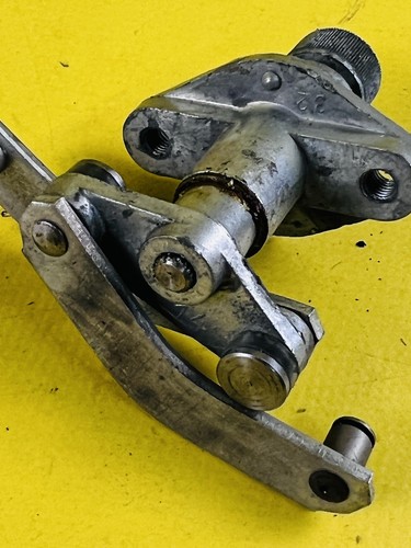 NUEVO + ORIGINAL Opel Kadett A N+L cojinete limpiaparabrisas caballete de almacenamiento - Imagen 2 de 4