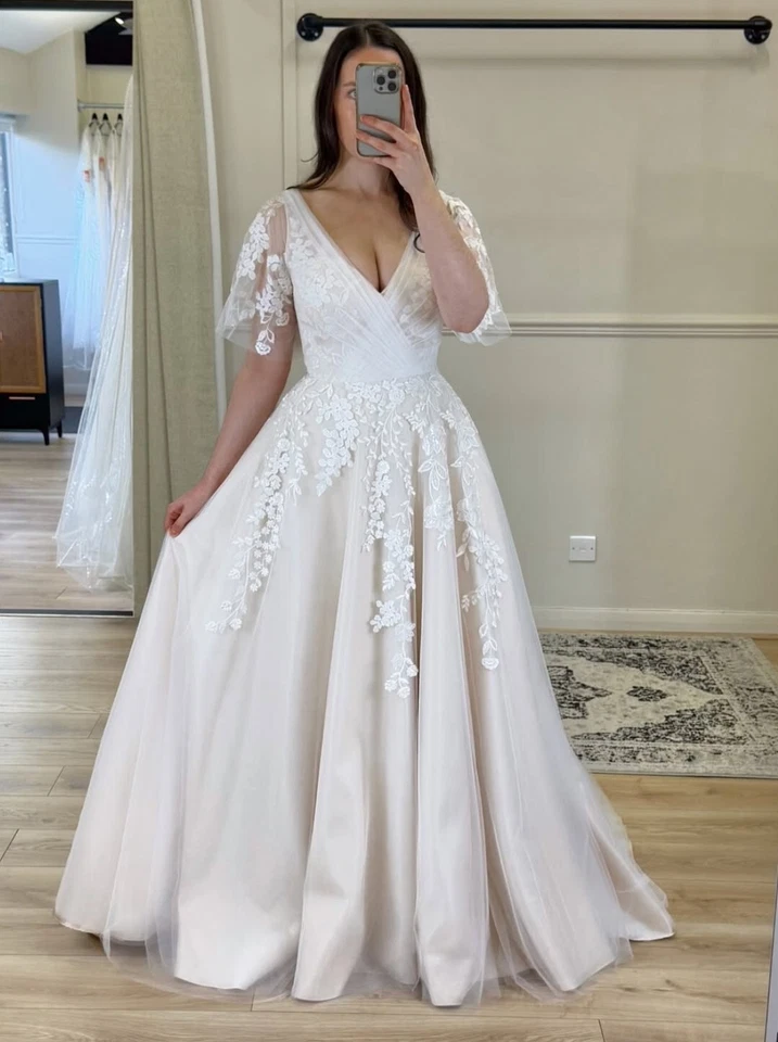 Vestidos de novia cuello en V playa boho elegantes florales línea A tul vestidos de novia Foto 3 de 4