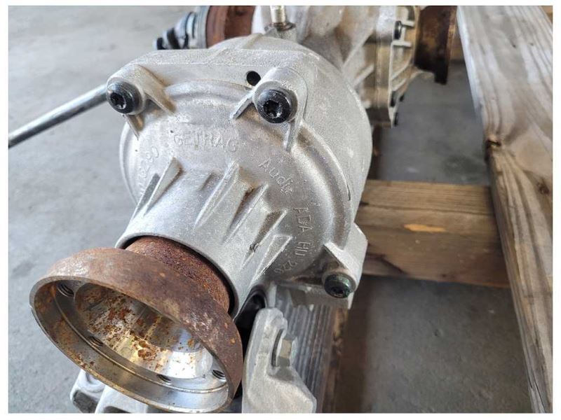 2014 Audi R8 V10 Coupe Front AWD Differential Gear Power Transfer Case 2136