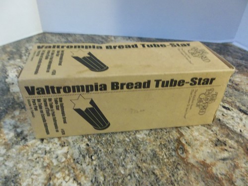 Pampered Chef Bread Tube Valtrompia STAR #1570 New Open Box - Picture 4 of 5