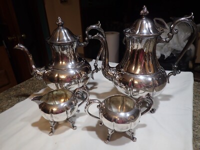 Beautiful Vintage Sheridan Silver Co 4 pieces Silver Plated Tea